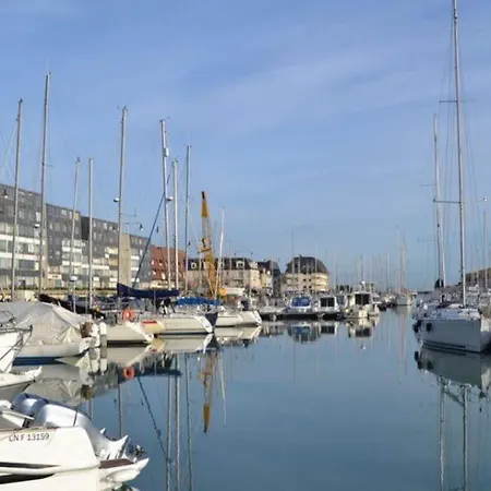 Duplex, 300 M De La Courseulles-sur-Mer