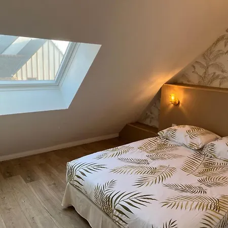 Duplex, 300 M De La * Courseulles-sur-Mer